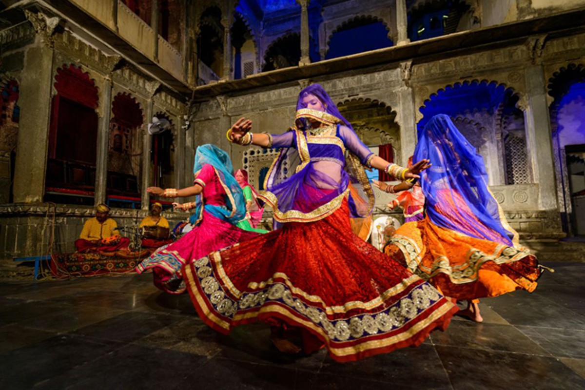 Photos: जैसलमेर डेजर्ट फेस्टिवल 22 फरवरी से हो रहा शुरू, जानें कब तक चलेगा और क्या है थीम 3 Undefined