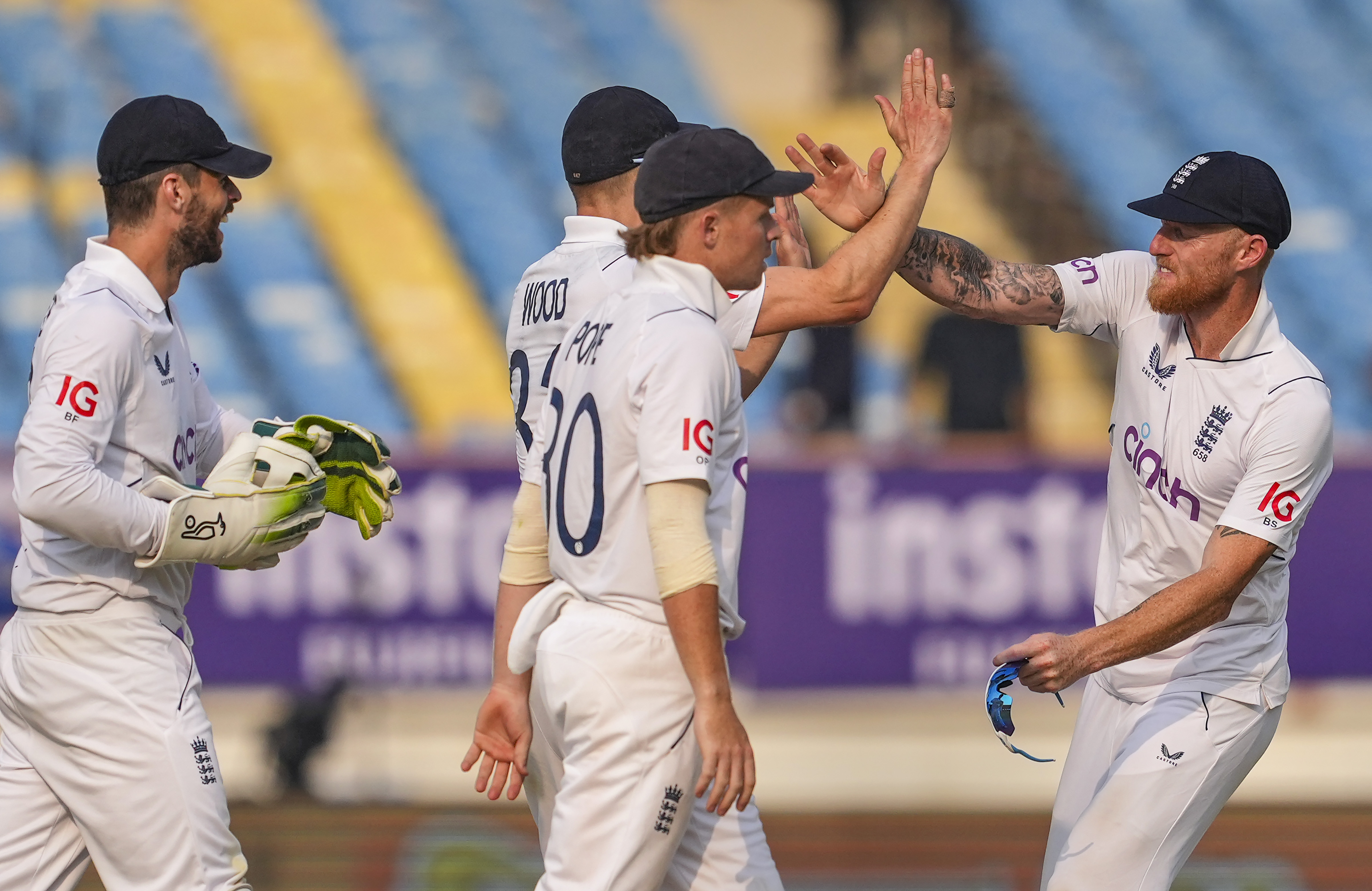 Ind Vs Eng 3Rd Test Day 1: रोहित शर्मा और रवींद्र जडेजा के शतक से भारत मजबूत, सरफराज ने भी जड़ा पचासा 8 Undefined