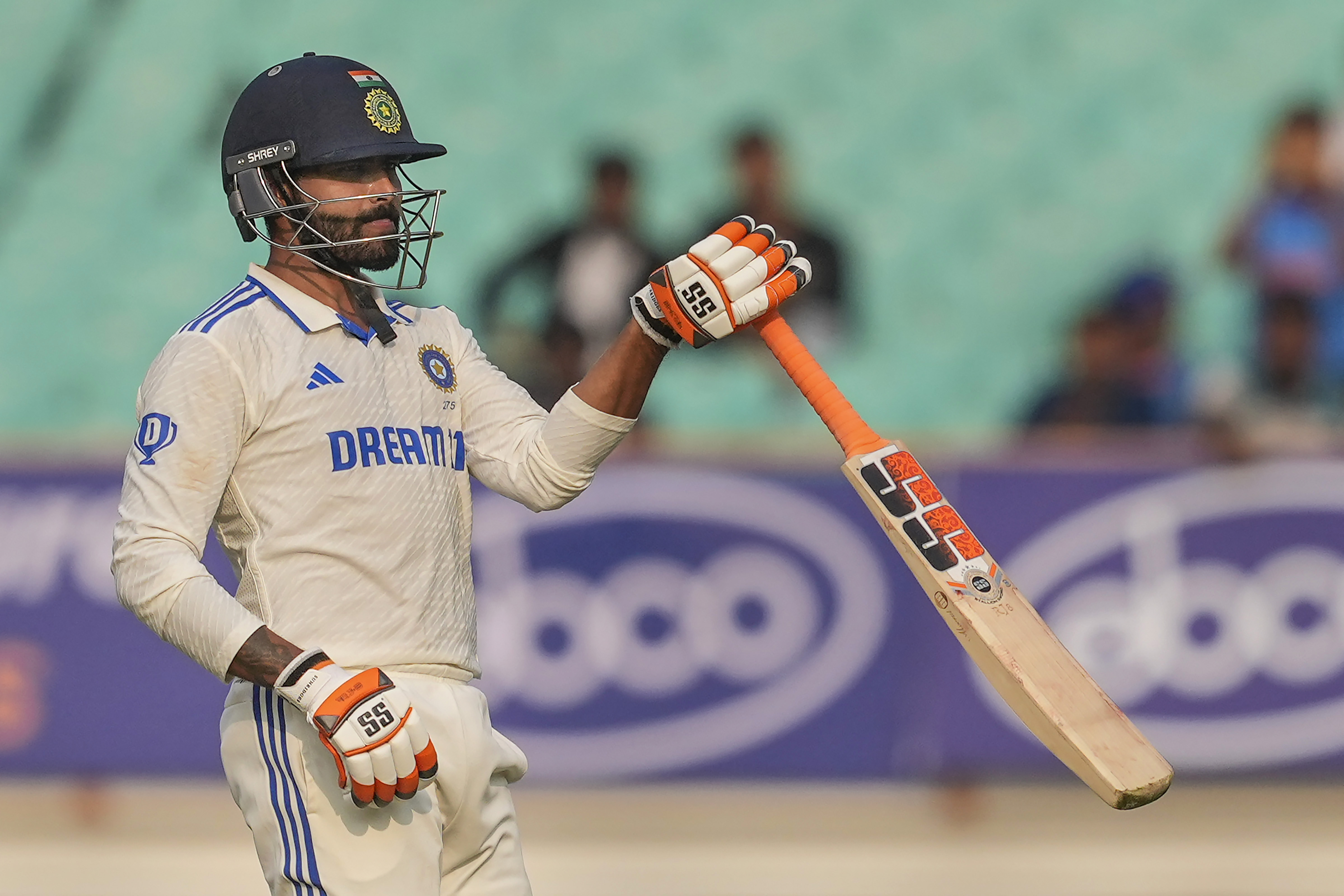 Ind Vs Eng 3Rd Test Day 1: रोहित शर्मा और रवींद्र जडेजा के शतक से भारत मजबूत, सरफराज ने भी जड़ा पचासा 4 Undefined